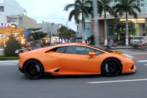 Lamborghini Huracan độc nhất Đà Nẵng