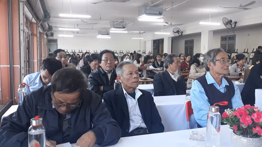 Ngoài đại diện các Sở ban ngành, các nhà nghiên cứu, nhà khoa học, hội thảo thu hút sự tham dự của nhiều ngư dân đến từ các làng chài của 3 địa phương Đà Năng, Quảng Nam và Quảng Ngãi