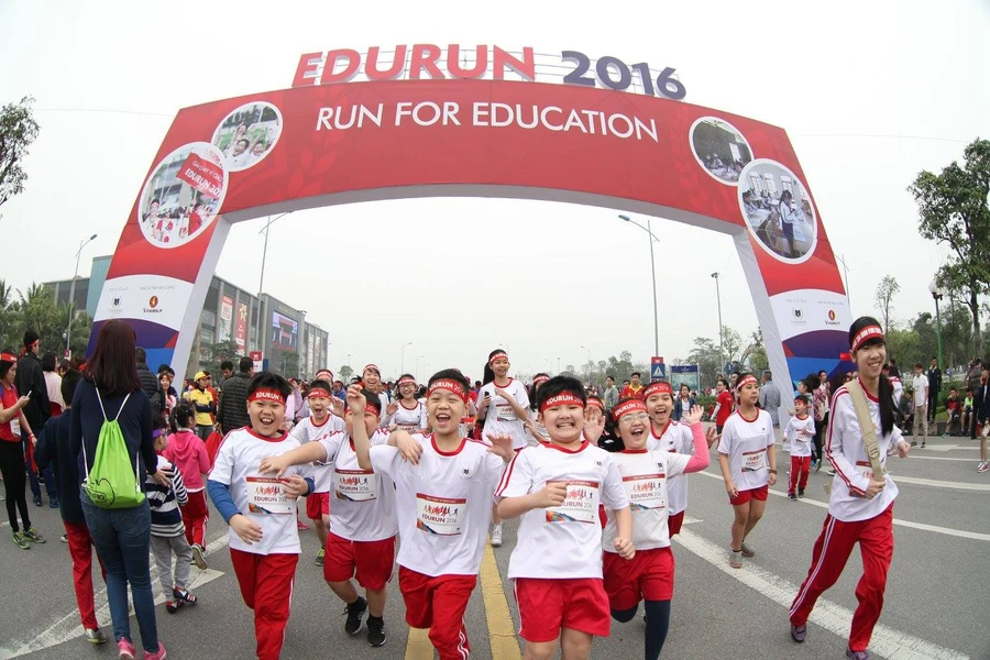 Khánh thành công trình 10 phòng học cho trẻ em nghèo Quảng Trị từ giải chạy Edurun 2016