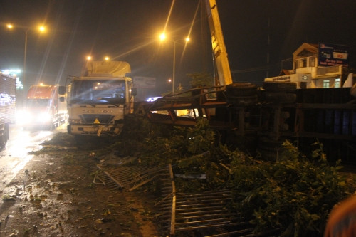 Xe container Xe container