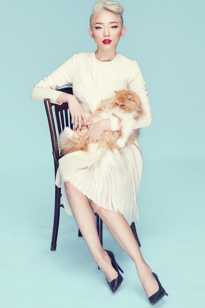 Tóc Tiên gợi cảm và kiêu kỳ