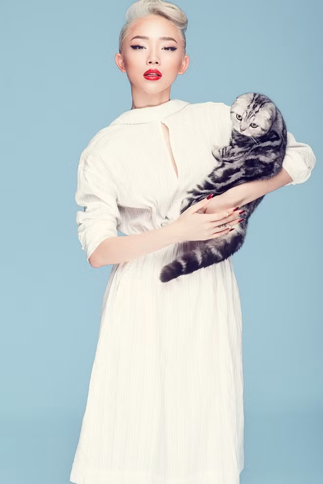 Tóc Tiên gợi cảm và kiêu kỳ