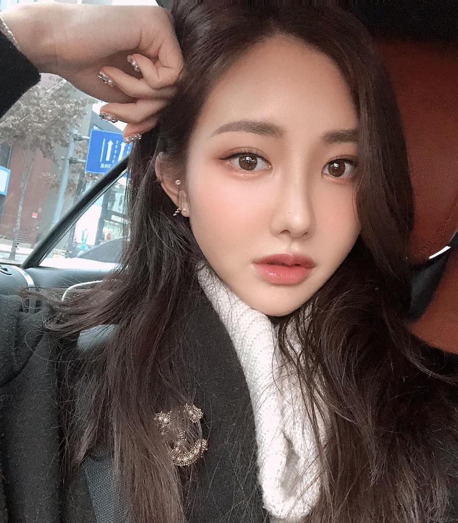 10 gợi ý makeup cho năm mới giúp bạn xinh lung linh và trẻ trung lên vài phần - Ảnh 8.