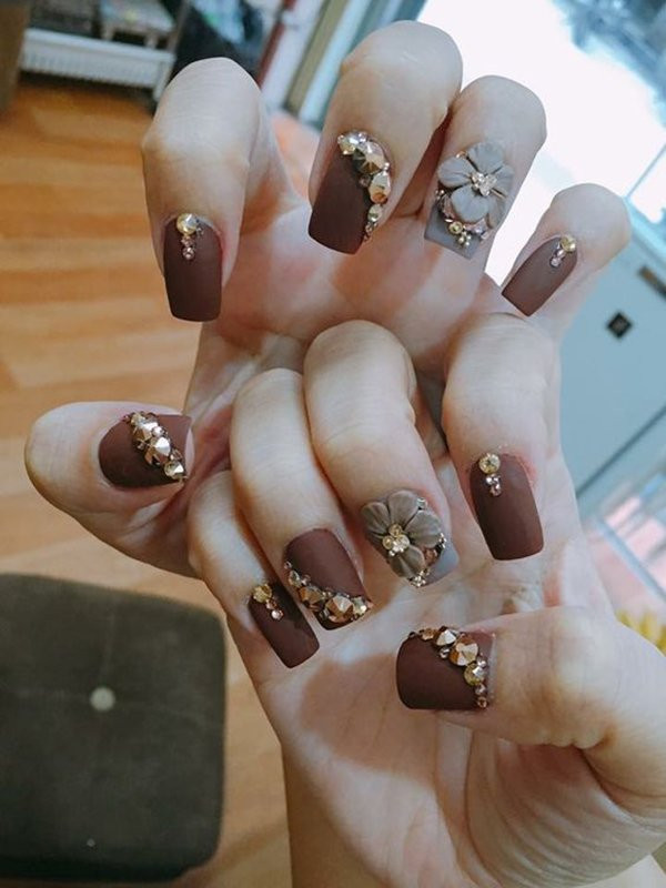 nhung mau nail cuc sanh dieu va an tuong cho cac nang them xinh ngay dau nam - 11