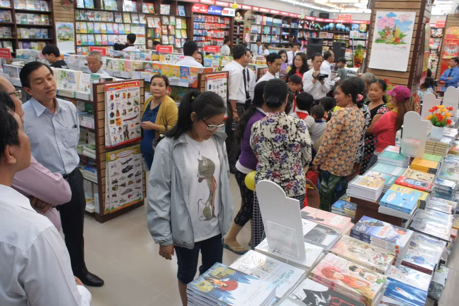 Nhà sách FAHASA Thốt Nốt