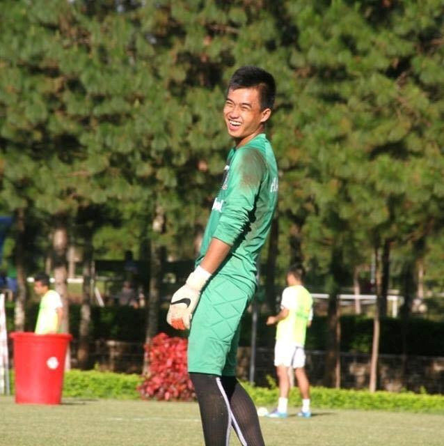 Văn Tiến nhiều khả năng là thủ môn số 1 của HAGL mùa bóng tới. Văn Tiến nhiều khả năng là thủ môn số 1 của HAGL mùa bóng tới.