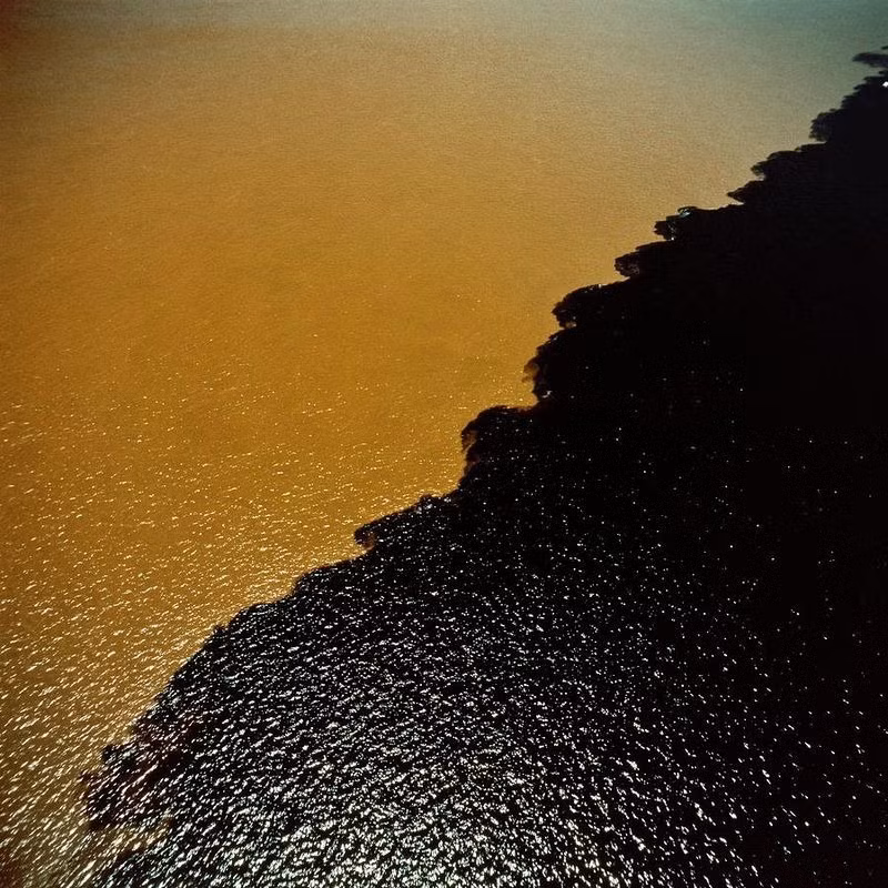 Điều đặc biệt ở nơi hai dòng sông gặp nhau, nước không hòa lẫn ảnh 2