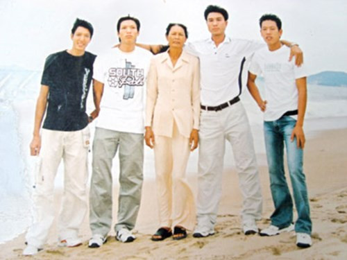 Sự thực về ngôi làng sinh ra toàn…“chân dài“ ảnh 1