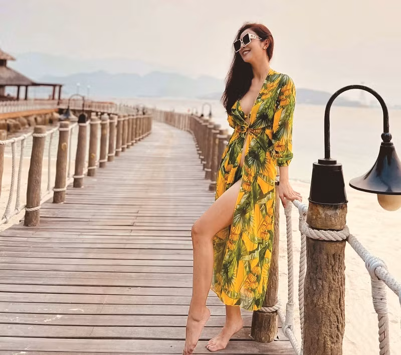 Vóc dáng thon gọn của bà mẹ 4 con. Ảnh: ITN.