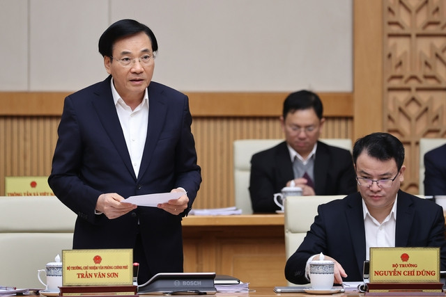 Bộ trưởng, Chủ nhiệm Văn phòng Chính phủ - Trần Văn Sơn phát biểu tại phiên họp. (Ảnh: VGP/Nhật Bắc) Bộ trưởng, Chủ nhiệm Văn phòng Chính phủ - Trần Văn Sơn phát biểu tại phiên họp. (Ảnh: VGP/Nhật Bắc)