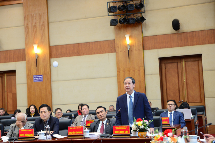 Bộ trưởng GD&ĐT Nguyễn Kim Sơn phát biểu tại Hội thảo. Bộ trưởng GD&ĐT Nguyễn Kim Sơn phát biểu tại Hội thảo.