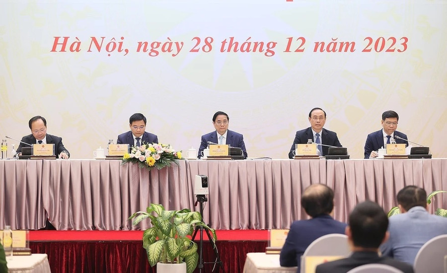 Thủ tướng Phạm Minh Chính dự Hội nghị triển khai kế hoạch năm 2024 của ngành Giao thông vận tải. (Ảnh: Dương Giang/TTXVN) Thủ tướng Phạm Minh Chính dự Hội nghị triển khai kế hoạch năm 2024 của ngành Giao thông vận tải. (Ảnh: Dương Giang/TTXVN)