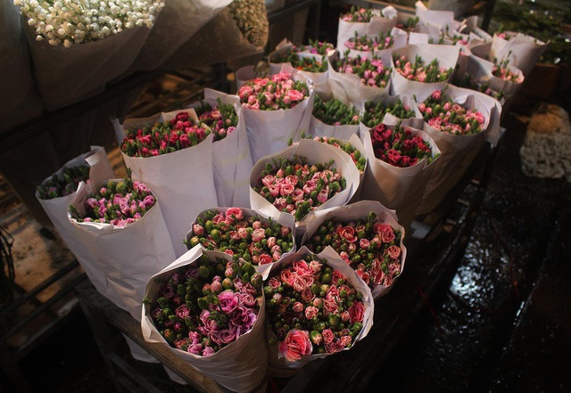 Những bó hoa tươi với đủ sắc màu... Ảnh: dantri.com.vn