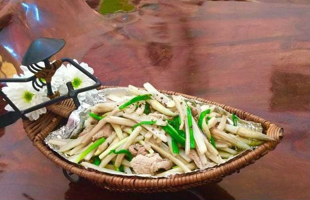 Là phụ nữ đừng bao giờ bỏ qua những tác dụng tuyệt vời này của ngó sen kẻo ‘tiếc hùi hụi’ ảnh 2