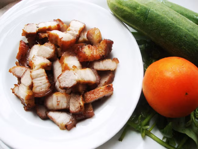 Thịt ba chỉ chiên nước mắm: Chồng gật, vợ ưng ảnh 1