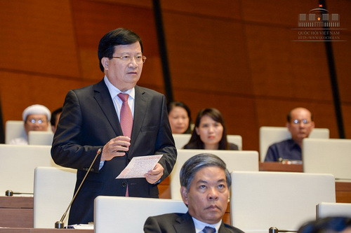 Bộ trưởng Trịnh Đình Dũng: Chúng tôi đã trả lời như vậy. Nếu theo câu hỏi cụ thể thì chúng tôi sẽ có trả lời thêm! Trịnh Đình Dũng