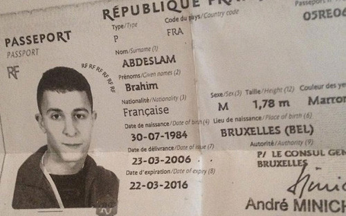 Mẹ kẻ tấn công Paris: "Con tôi không định giết ai"
