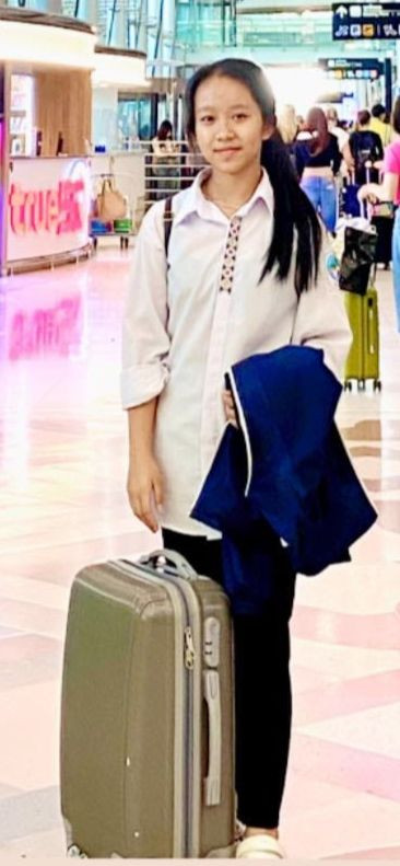 Nguyễn La Vi Na - nữ sinh Đan Lai đầu tiên giành Huy chương Bạc Kỳ thi Toán học Quốc tế. Ảnh: NVCC Nguyễn La Vi Na - nữ sinh Đan Lai đầu tiên giành Huy chương Bạc Kỳ thi Toán học Quốc tế. Ảnh: NVCC