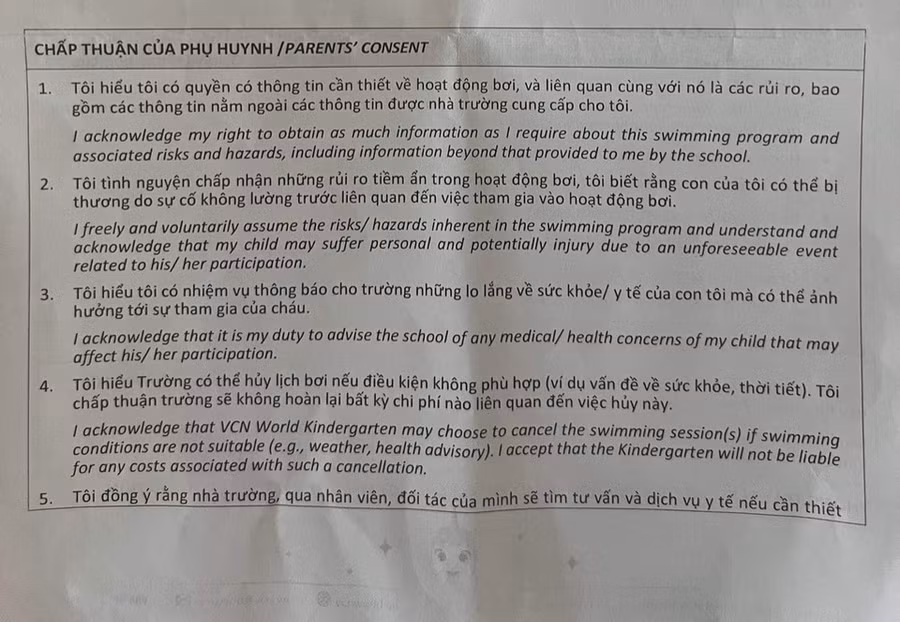 Một số điều khoản trong "Đơn chấp thuận tham gia chương trình bơi của phụ huynh" do Trường Mầm non VCN Word đang gây tranh cãi.