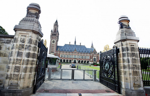 Trụ sở Tòa Trọng tài Thường trực, nơi xét xử vụ kiện "đường lưỡi bò" của Philippines. Ảnh: Reuters noi-bo-trung-quoc-tranh-cai-ve-vu-kien-duong-luoi-bo-1