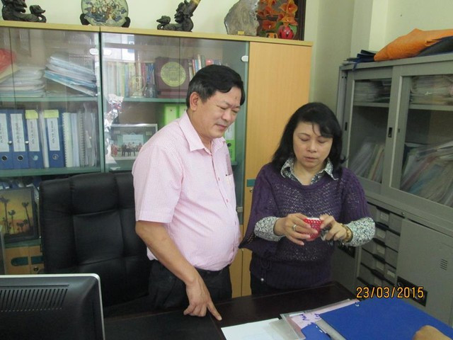 Mẹ HH Phương Nga lần đầu nói về cuộc sống ly tán của gia đình ảnh 1 Mẹ Trương Hồ Phương Nga đang làm việc tại văn phòng luật sư Trần Đình Triển.
