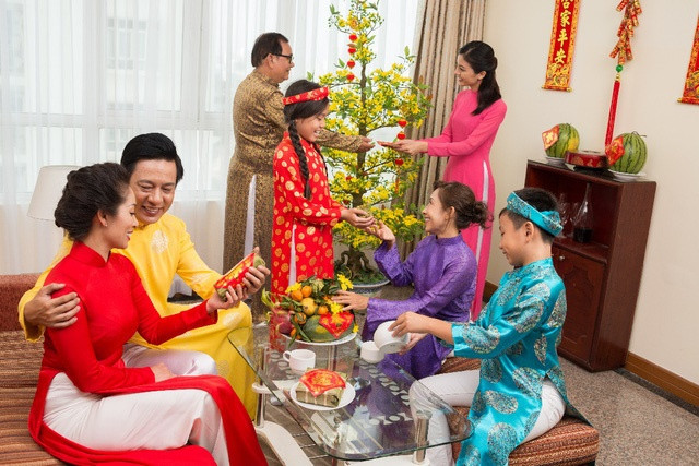 11 điều cha mẹ hãy để con cùng làm trong ngày Tết, đảm bảo trẻ sẽ vui thích bỏ luôn đam mê iPad, điện thoại-3
