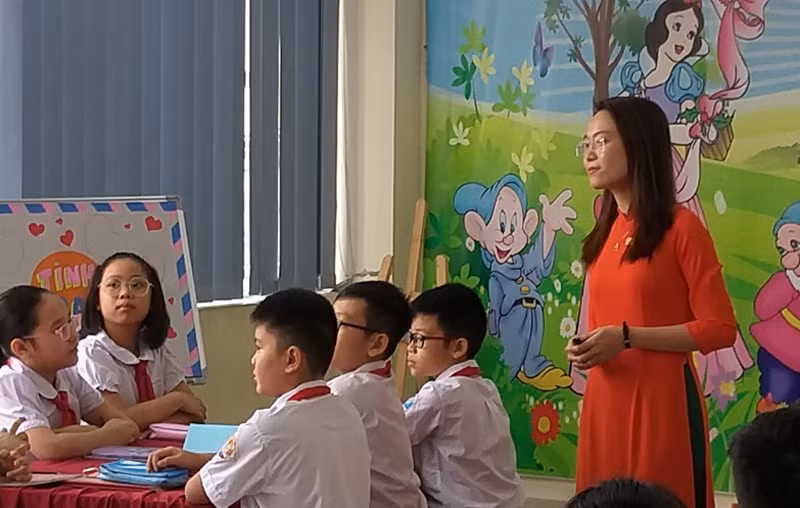 Đề nghị tăng số tiết học về đạo đức trong các giờ chính khóa