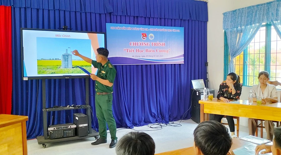 An Giang đưa "Tiết học biên cương" vào trường học trên địa bàn biên giới.