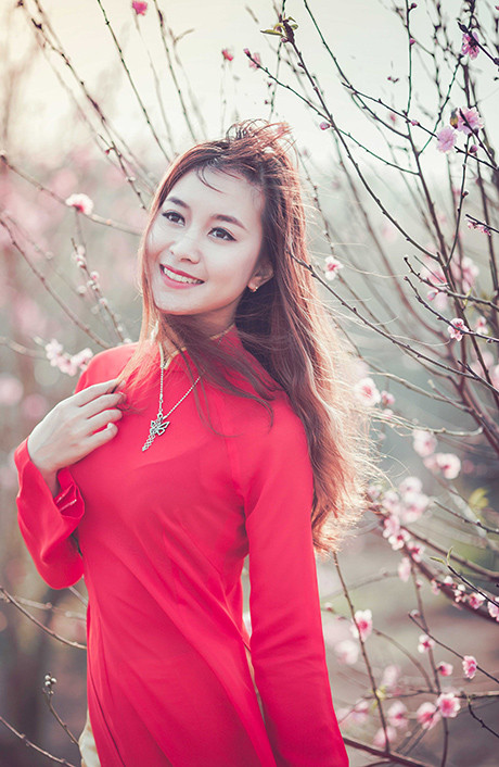 Ngắm vẻ đẹp rạng rỡ của thiếu nữ Hà Nội cùng đào xuân ảnh 5 Thế Quyết