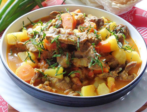 Bò hầm cà chua cho bữa cơm thêm ấm ảnh 7 Bò hầm cà chua cho bữa cơm thêm ấm - 7