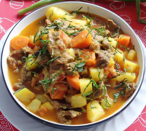 Bò hầm cà chua cho bữa cơm thêm ấm ảnh 8 Bò hầm cà chua cho bữa cơm thêm ấm - 8