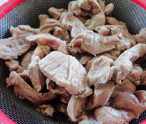 Bò hầm cà chua cho bữa cơm thêm ấm ảnh 4 Bò hầm cà chua cho bữa cơm thêm ấm - 4