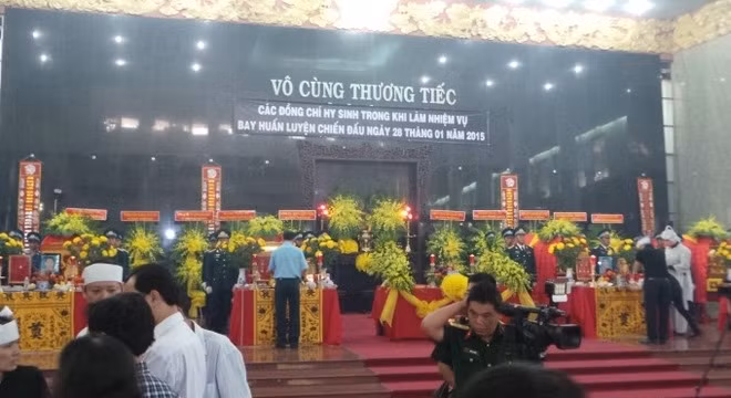 Truy điệu 4 chiến sĩ hy sinh trong vụ rơi trực thăng quân sự