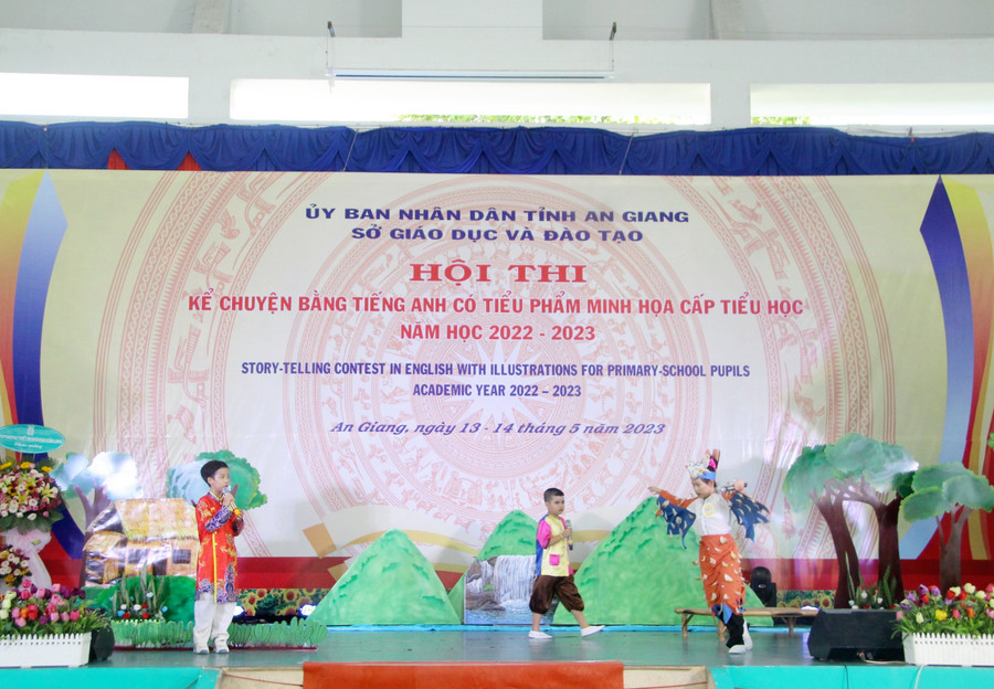 Các tiết mục dự thi đầy màu sắc, đa dạng về cách thể hiện.