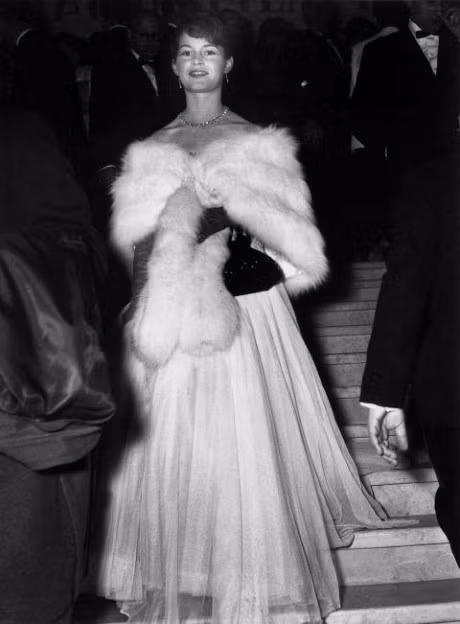 85 chiec vay dep nhat trong lich su 70 nam cua LHP Cannes - Anh 2