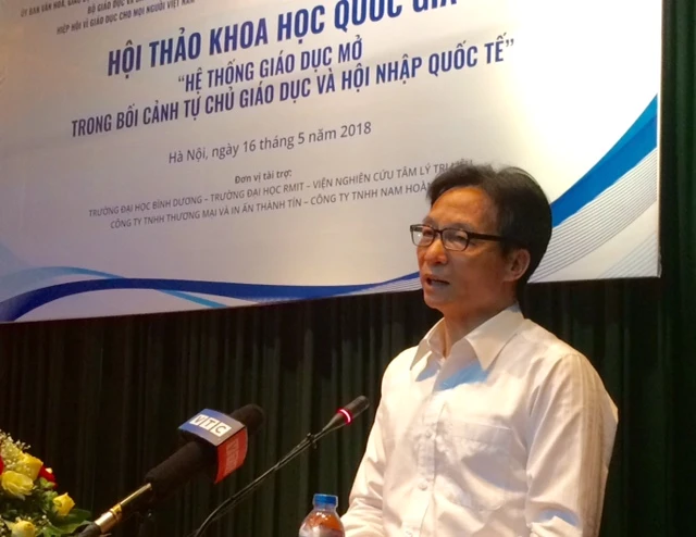 Phó Thủ tướng Vũ Đức Đam phát biểu tại hội thảo khoa học quốc gia về hệ thống giáo dục mở trong bối cảnh tự chủ giáo dục và hội nhập quốc tế