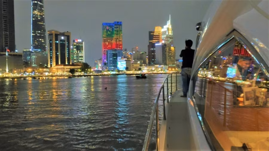 TPHCM sẽ tổ chức các đoàn famtrip cho các doanh nghiệp địa phương để giới thiệu về sản phẩm mới du thuyền cao cấp trên sông Sài Gòn. Ảnh: Thế Anh.