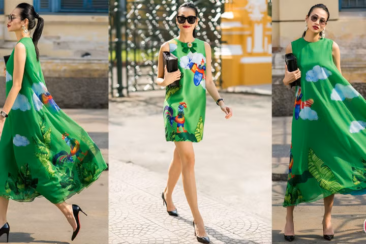 Du xuân với váy áo họa tiết gà trống