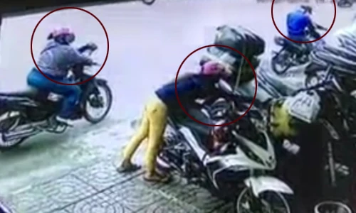 Video băng đảng 4 người đàn bà "dàn trận" trộm đồ 