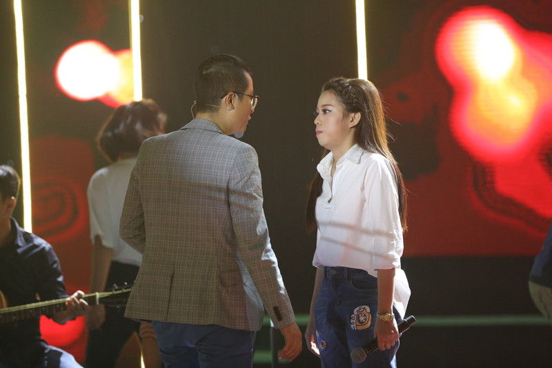 Hoàng Bách xin lỗi học trò vì thiếu sự quan tâm ảnh 3