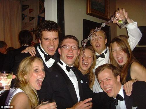 "Tức ngực" với những khoảnh khắc "thốn" nhất quả đất ảnh 4