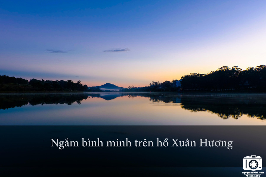 Bạn hãy thức dậy từ tầm 5h, đi bộ dọc theo hồ Xuân Hương để chiêm ngưỡng cảnh bình minh trên mặt hồ rất đẹp. Thời tiết khoảng 10 độ C, rất lạnh nhưng cũng rất đã. Bạn hãy thức dậy từ tầm 5h, đi bộ dọc theo hồ Xuân Hương để chiêm ngưỡng cảnh bình minh trên mặt hồ rất đẹp. Thời tiết khoảng 10 độ C, rất lạnh nhưng cũng rất đã.