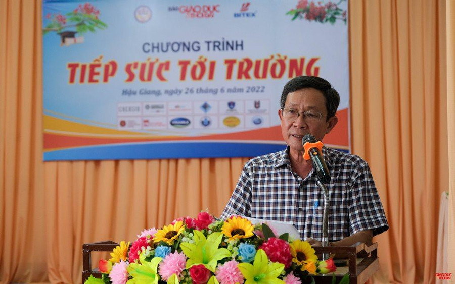 Ông Đỗ Văn Lô, Phó Chủ tịch Thường trực UBND huyện Châu Thành phát biểu tại buổi lễ. Ông Đỗ Văn Lô, Phó Chủ tịch Thường trực UBND huyện Châu Thành phát biểu tại buổi lễ.