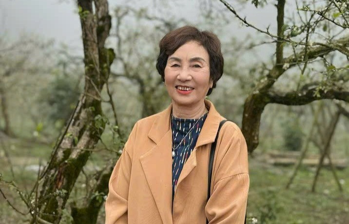 PGS.TS Bùi Thị An – Chủ tịch Hội Nữ trí thức Hà Nội. PGS.TS Bùi Thị An – Chủ tịch Hội Nữ trí thức Hà Nội.