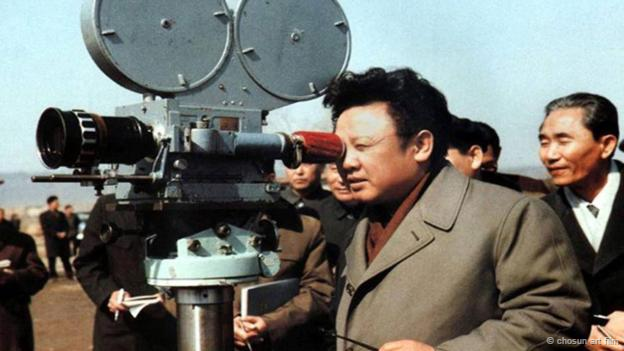 Ông Kim Jong-in có niềm đam mê lớn với điện ảnh: Nguồn: Chosun Art Film Ông Kim Jong-in có niềm đam mê lớn với điện ảnh: Nguồn: Chosun Art Film