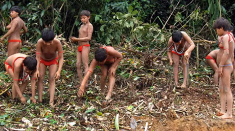 Hai hung bo toc an tro nguoi chet, nhot thieu nu day thi trong long, bo doi ca tuan - Anh 2