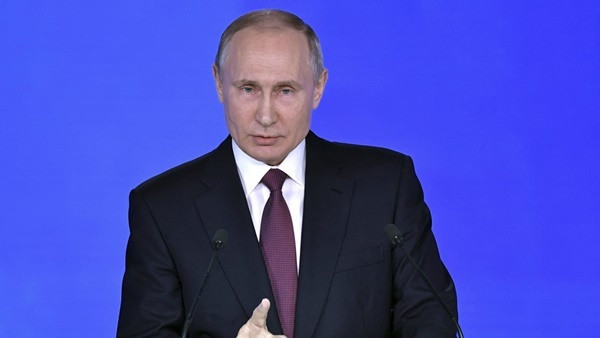 Tổng thống Nga Vladimir Putin. Ảnh:Reuters. 180302-putin-cheat-hxmtwi-7154-152011893
