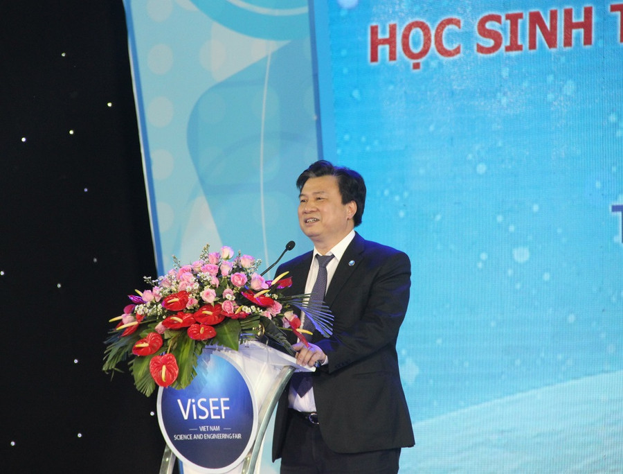 Thứ trưởng Nguyễn Hữu Độ phát biểu tại Lễ tổng kết và trao giải cuộc thi