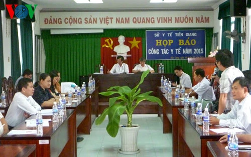 Sở Y tế Tiền Giang tổ chức họp báo về công tác y tế năm 2015
