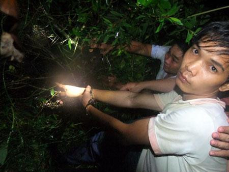 Vụ thảm sát Bình Phước: Nghi phạm thứ 3 cung cấp dao gây án